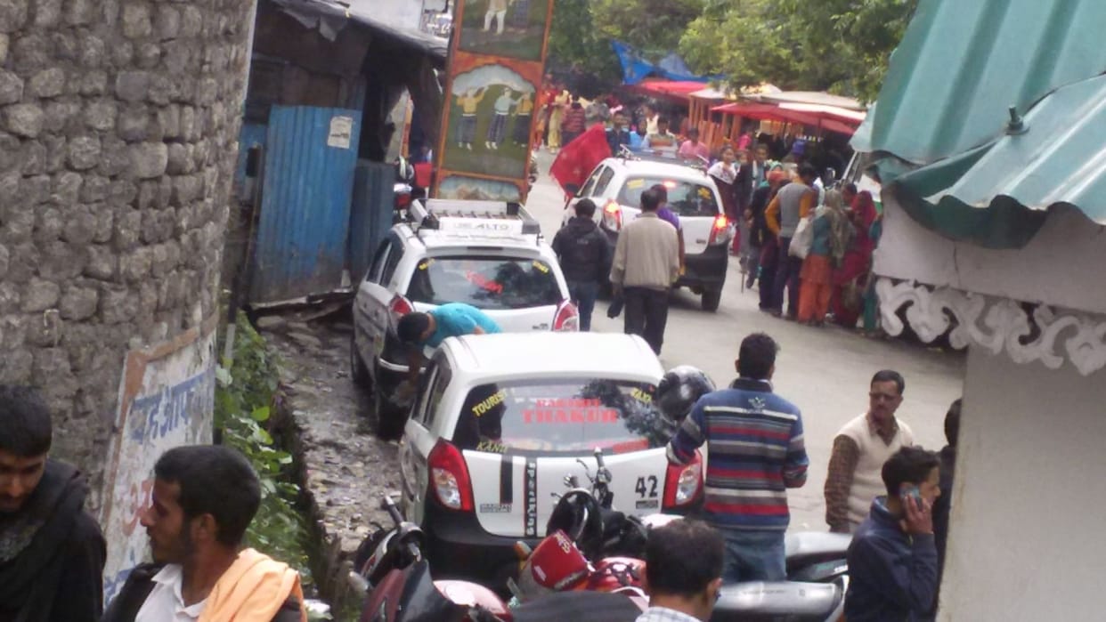 taxi stand in hospital