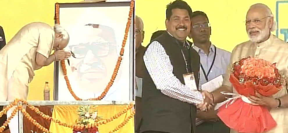 pm modi inaugration of stand up india program in noida 