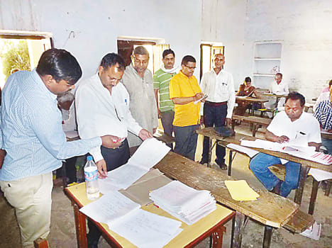 Absent testers cancel, pay