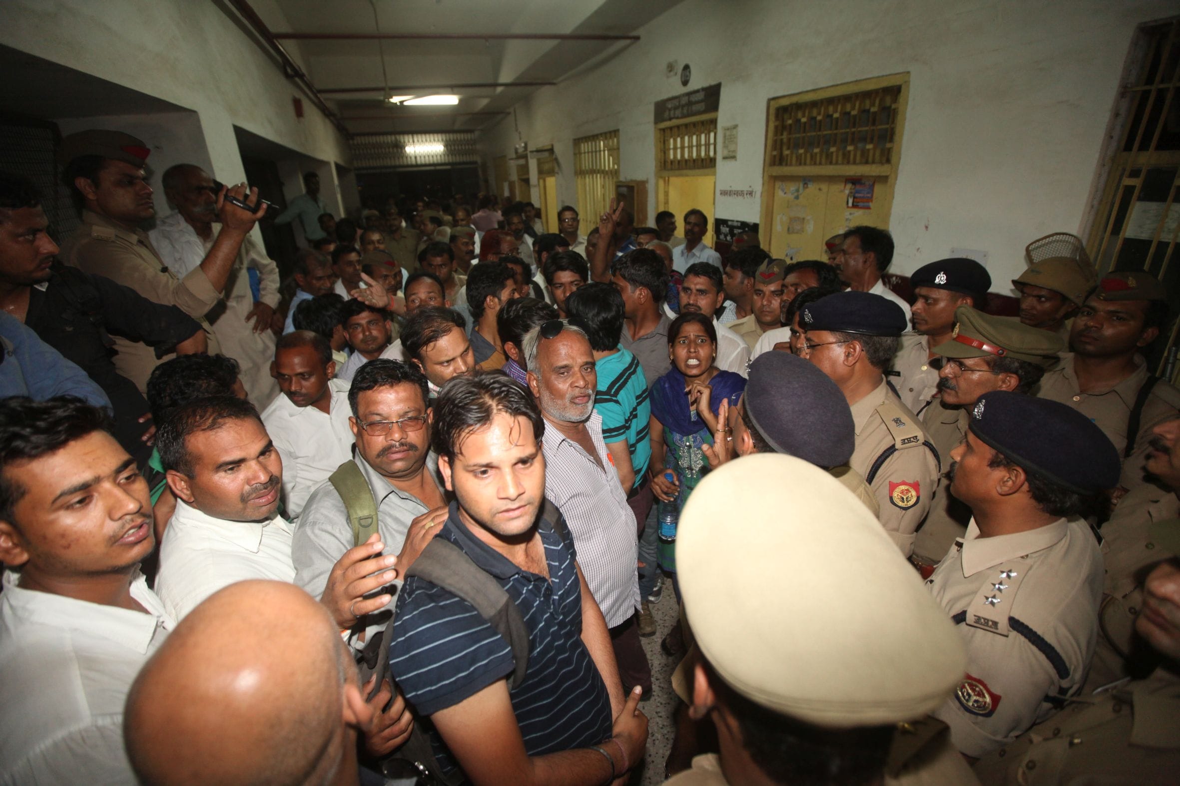 Policemen made ruckus after Pilibhit fake encounter case decision.