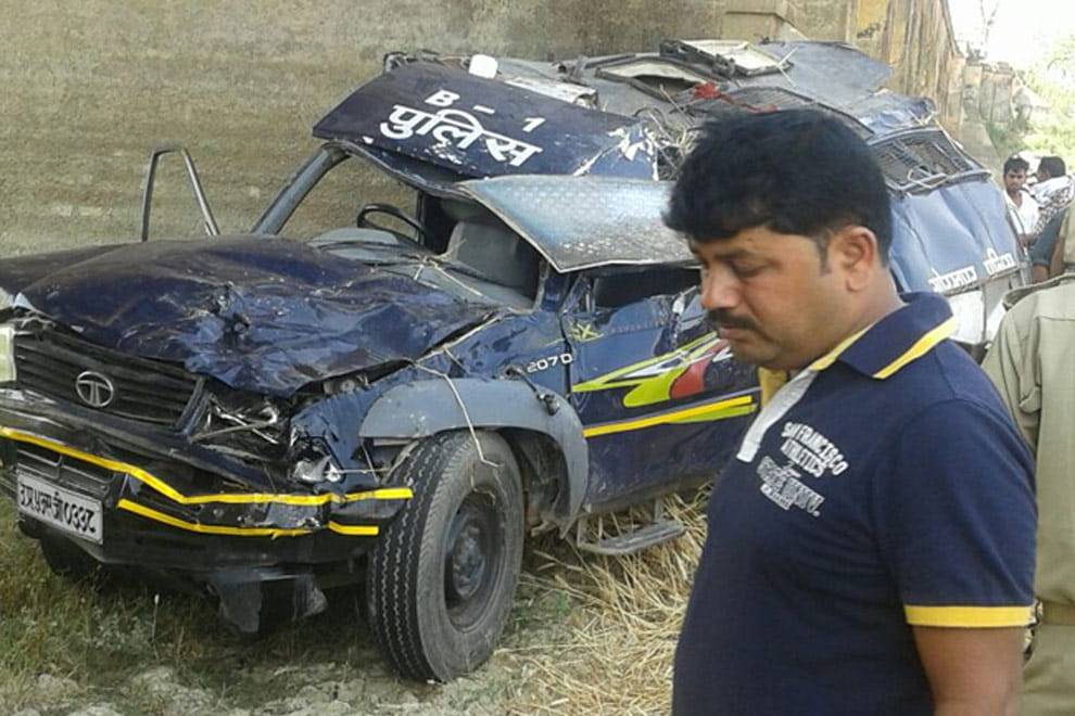 five killed as police jeep falls from road in Gorakhpur