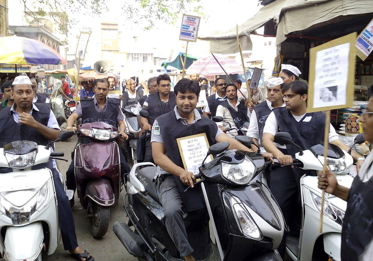 Saraf streets, artisan suffering