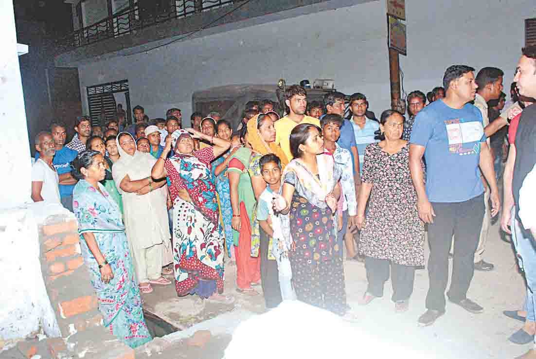 stechu broken in kanshiram colony