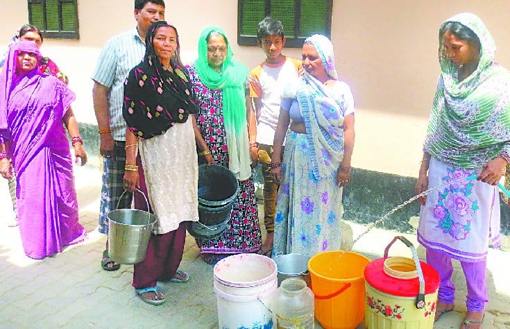 The scarcity of water in many places in the city