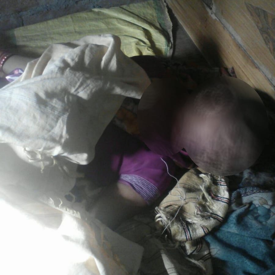 man kills his wife with sharp weapon