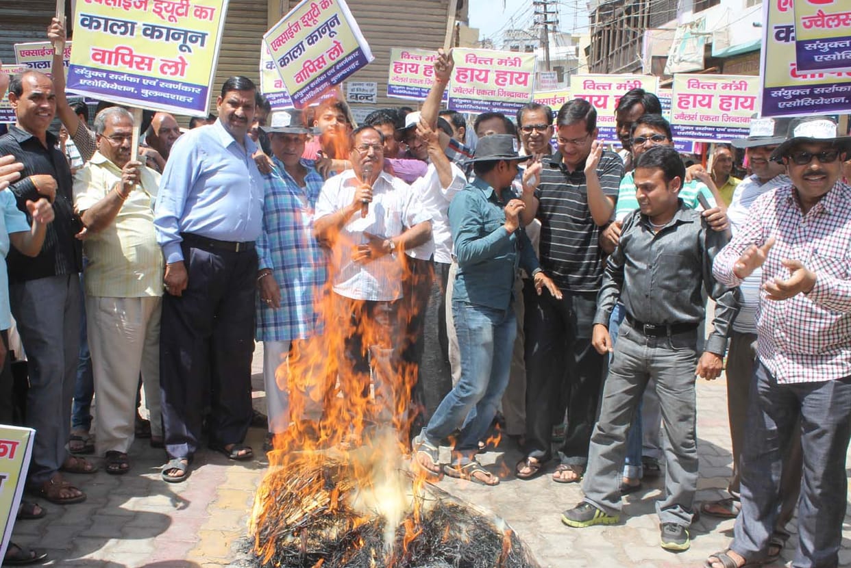 Quit BJP campaign run Sarraf