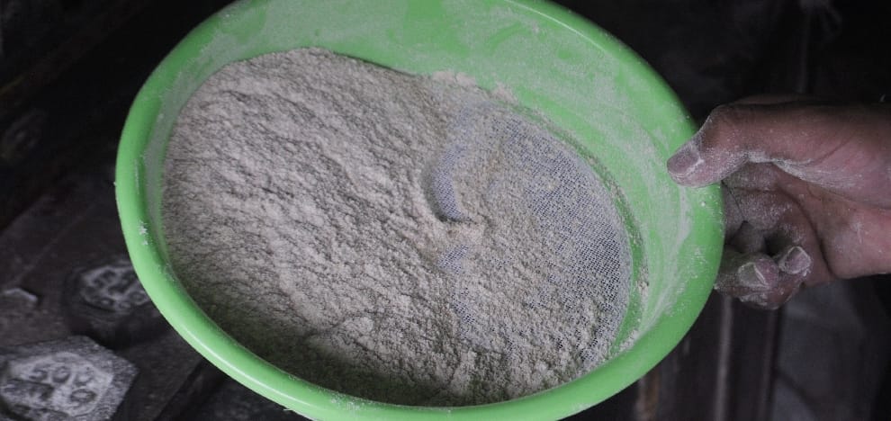 low quality flour in hp govt shops.