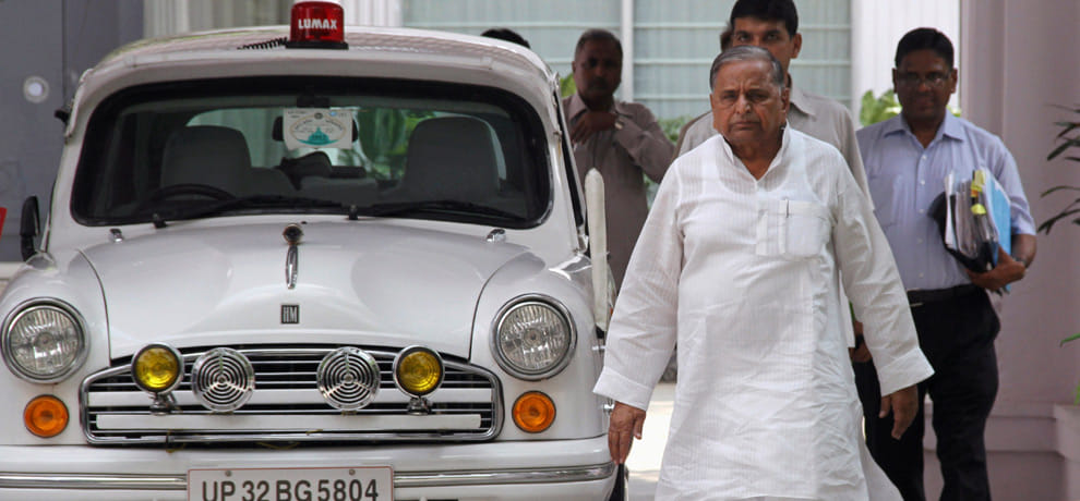 mulayam singh yadav warns sp leaders leader