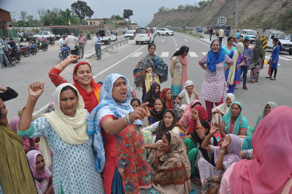 Jammu-Srinagar highway remained closed for six hours