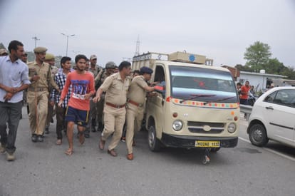 Jammu-Srinagar highway remained closed for six hours
