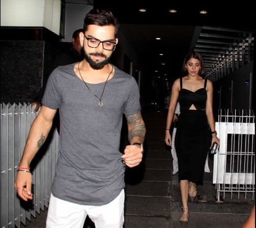 Anushka Sharma seen late night dinner with Virat Kohli