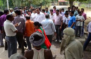 Chandra Shekhar Azad Park in order to keep the six gate