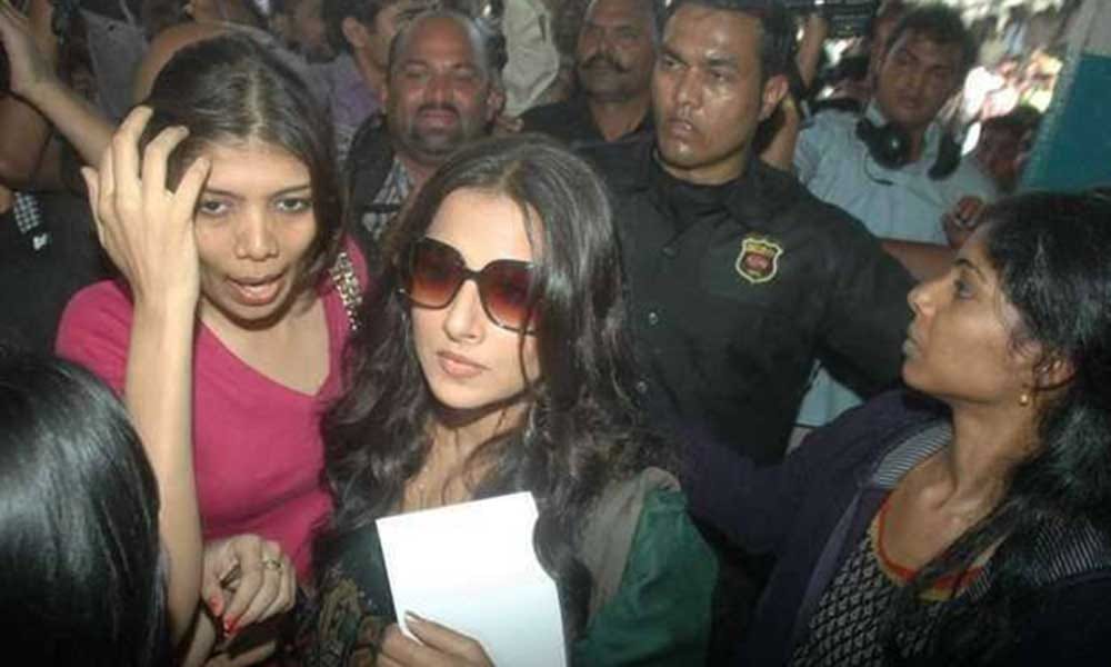 Bollywood heroines who got mobbed in crowd