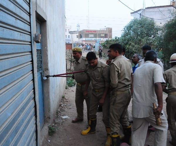  fire in a cold storage in lucknow.