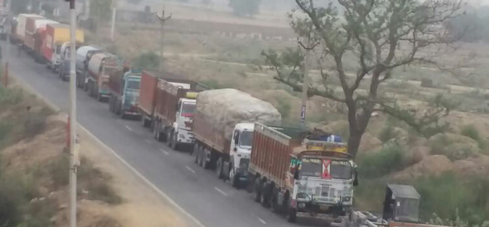 30 hour long jam on jewar palwal road in greater noida