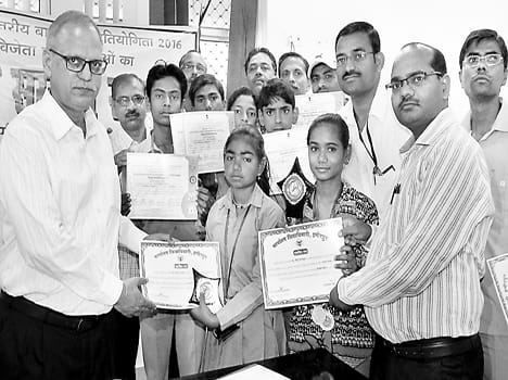 Medal awarded eight children