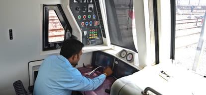 youth team will operate lucknow metro