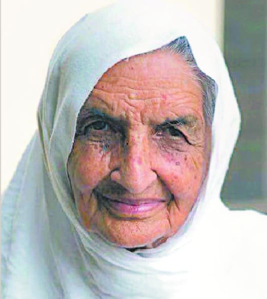 chand kaur, namdhari community, ludhiana, punjab, namdhari sikh