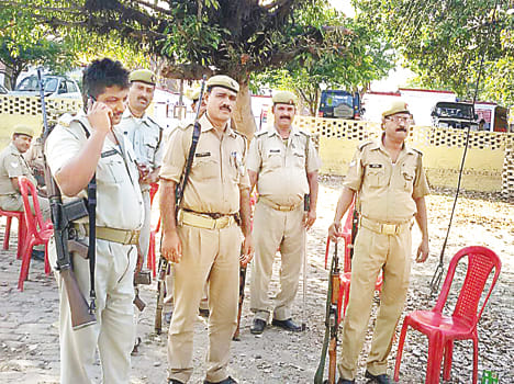 Pune team will sketch of robbers