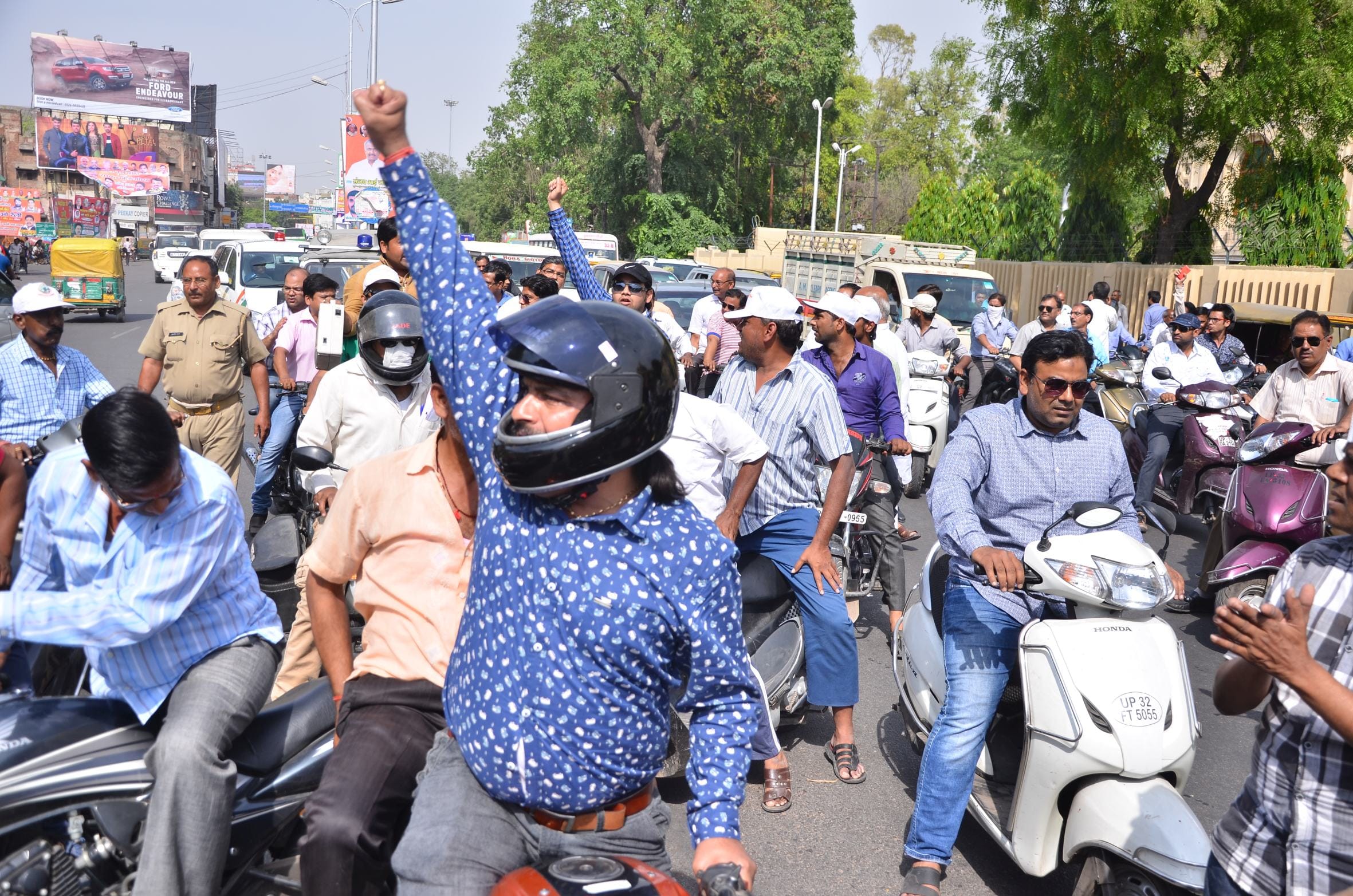 Protest by jewellers in lucknow, uttar pradesh.