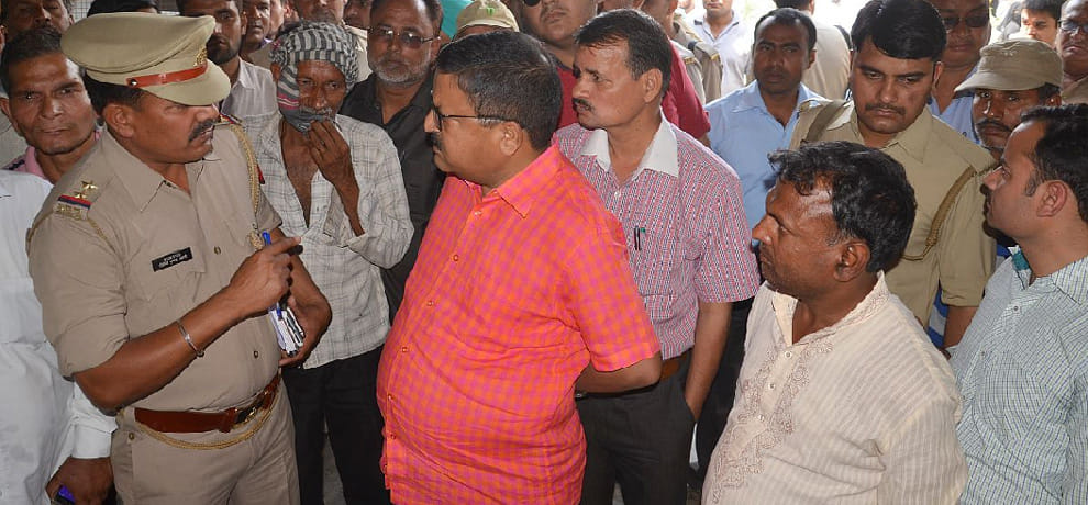 Traumatic incident in Sugar Mill, poison gas, killing three employees