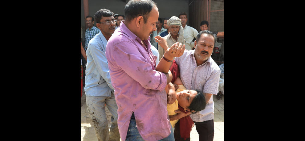 Traumatic incident in Sugar Mill, poison gas, killing three employees