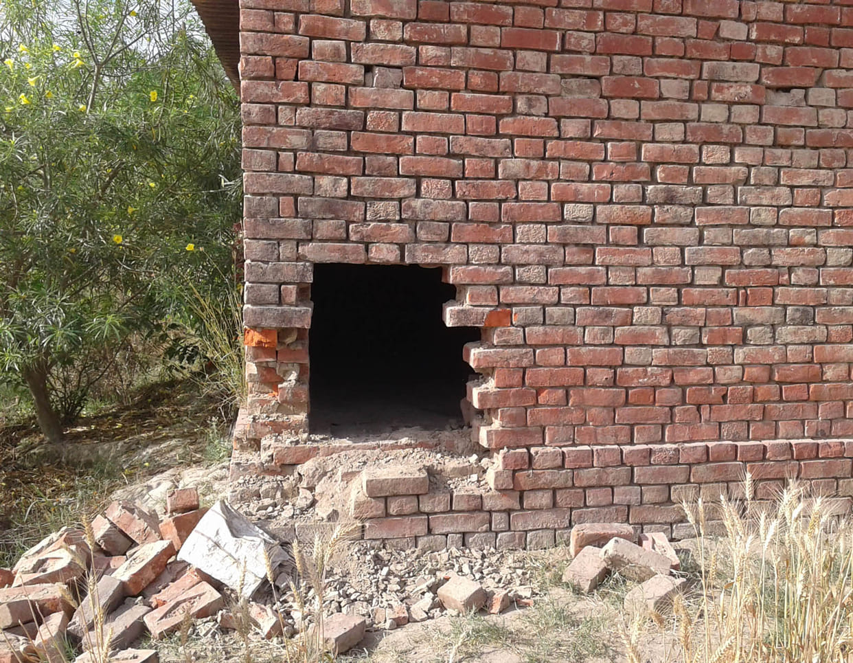 The homeowner was taken Mdhai reconstructed house thief