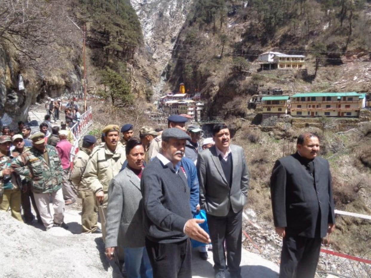Yamunotri governor's adviser arrived, travel arrangement viewed