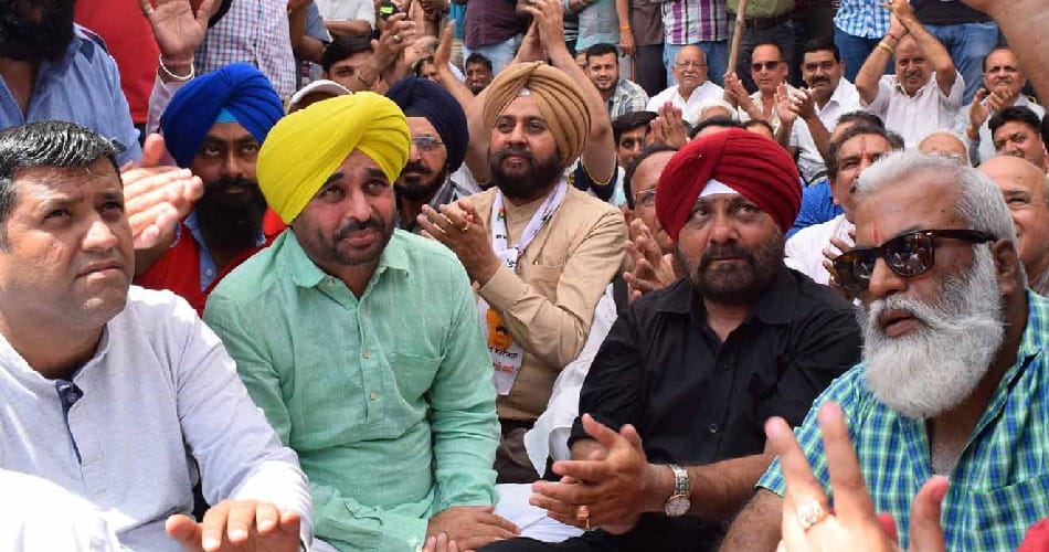 aap meeting, punjab aap meeting, mp bhagwant mann, laughter show, punjab, jalandhar