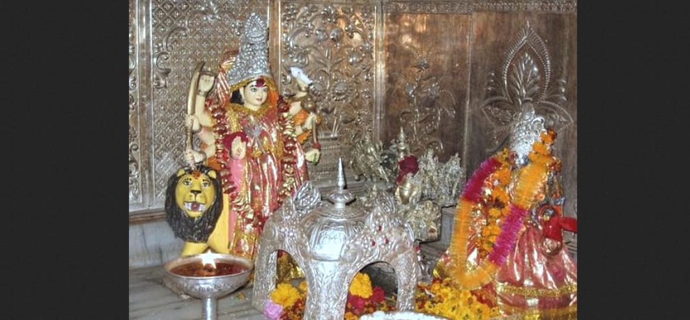 त्रिलोकपुर में मां के दर 40 हजार श्रद्धालु हुए नतमस्तक