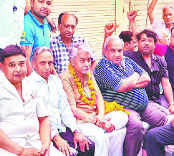 Staging a hunger strike