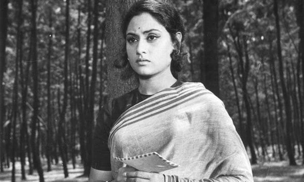 Jaya bachchan and Rekha relation Birthday special