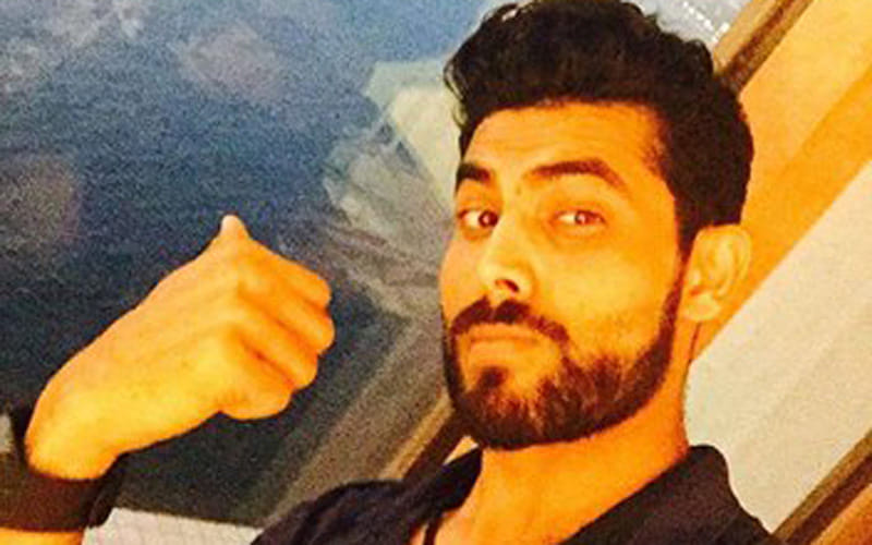 ravindra jadeja will not send his wedding card to ms dhoni and suresh raina