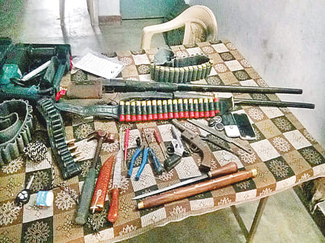 murderd accused caught, illegal ammunations recovered