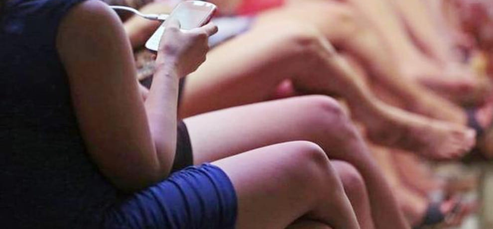 police caught sex racket in a hotel at mcleodganj.