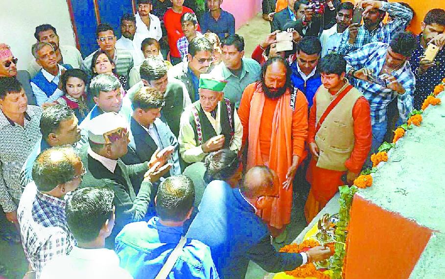 Mahavidya visit the temple school, building inaugurated