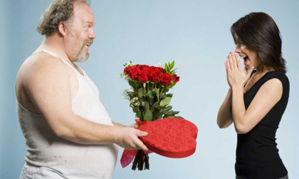 Study reveals that men with belly are more romantic on bed
