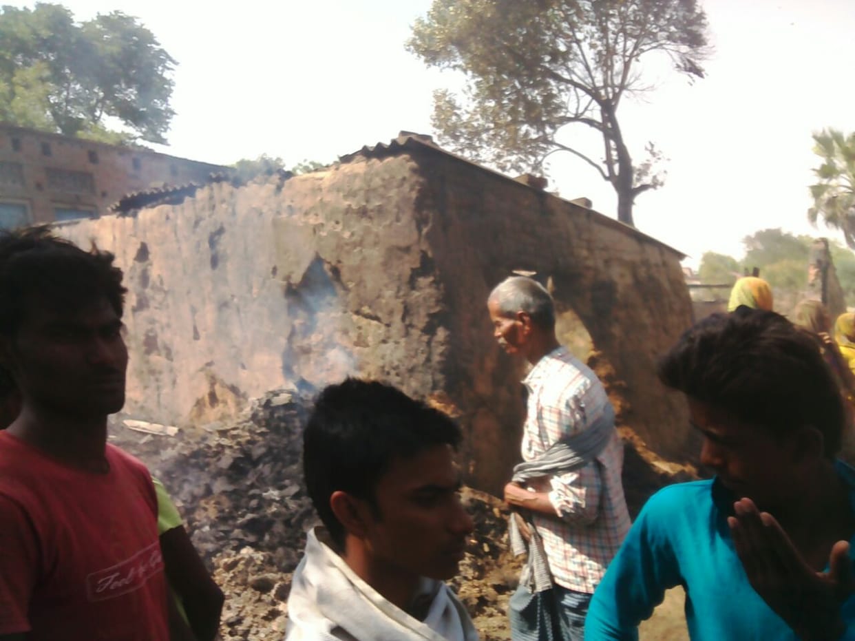 fire in mau of uttar pradesh