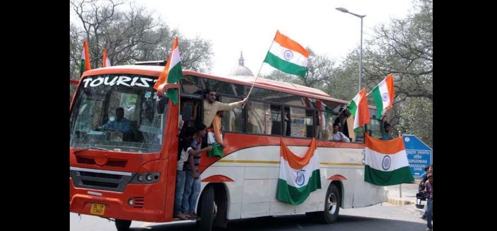 150 youths of 12 states leave for nit srinagar with tricolour