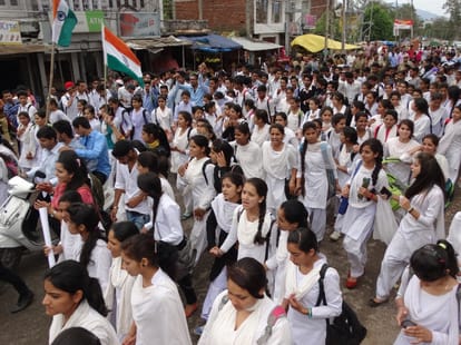 students' hold protest over nit srinagar issue, block jammu-srinagar highway in udhampur