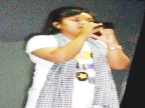 Students recite poetry 