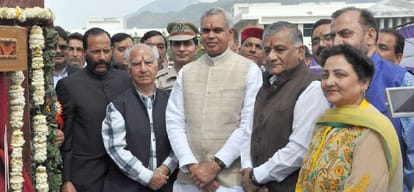 Gen V K Singh hits out at pakistan