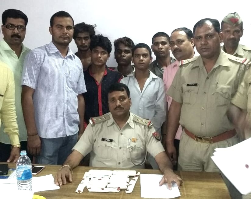 Five arrested the driver of the train robbers