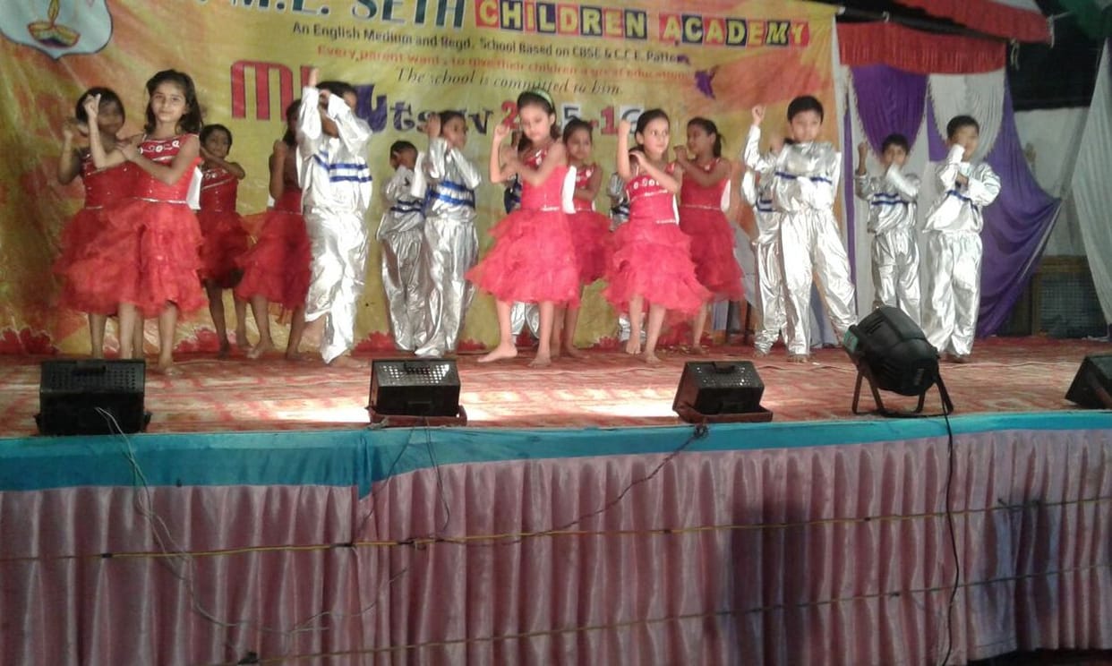 children presented cultural program