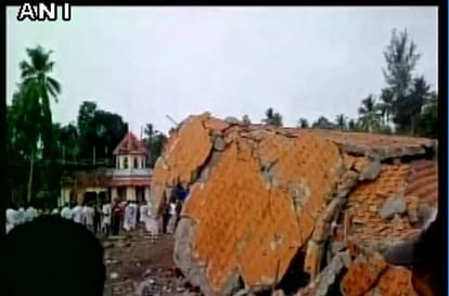massive fire at Puttingal temple in Kerala, 75 died and injuring 200