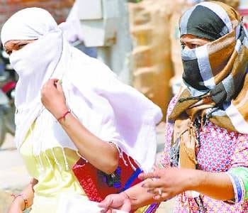 The temperature reached 43 degrees, the record broken