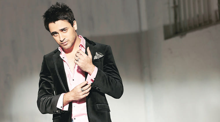 किसी और देश के नागरिक हैं बॉलीवुड के ये मशहूर सितारे? - Bollywood