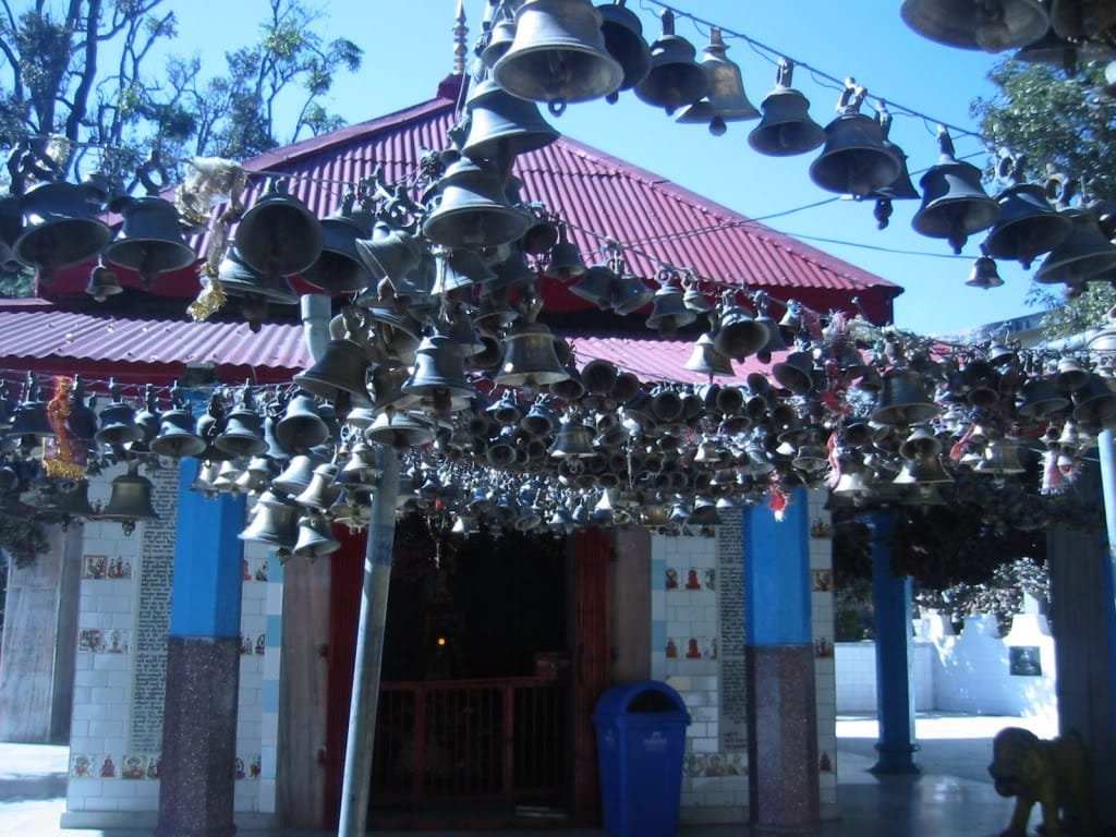 jhula devi temple in almora