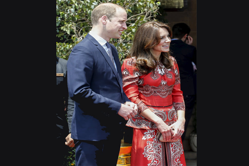 Prince William, Kate Middleton Arrive in Mumbai For 7-Day India-Bhutan Visit
