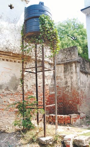 water problem in pratapgarh city